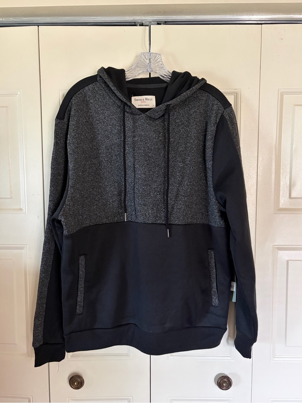Smith & Mills Hoodie Men’s NWT Streetwear Skater Fleece Relaxed Outdoor Sz. L